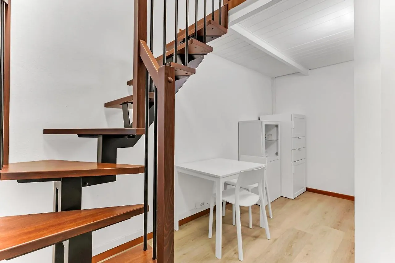 Loft Daiquiri Nel Centro Di Milano, Via Sottocorno, Porta Vittoria Apartment Italy